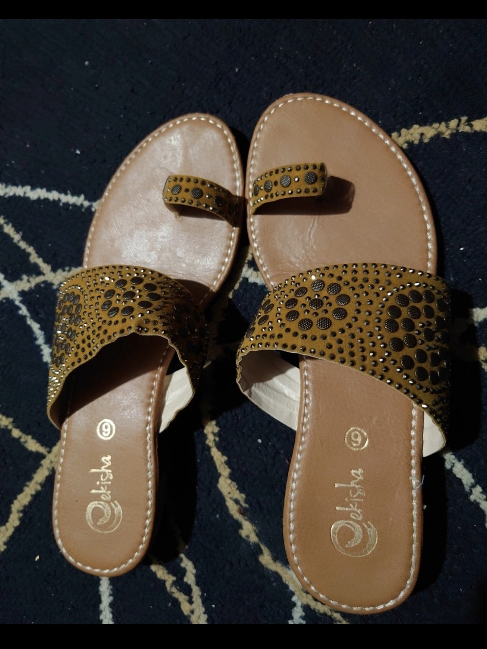 Stunning Mustard/Olive Green Toe-loop Sandals W/ Black Metallic Studs In Pattern